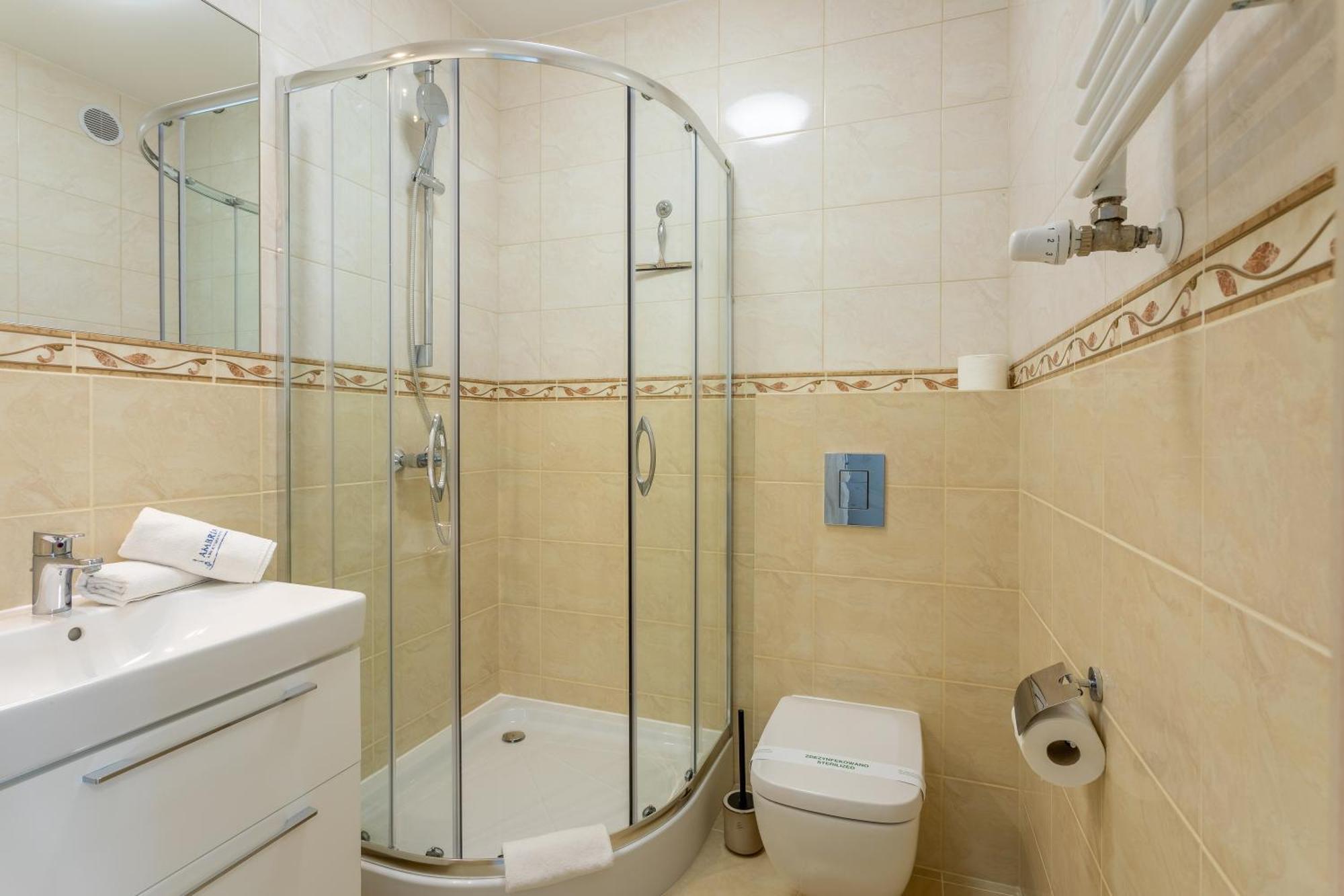 Ambria Apartments Ulanska Свиноуйсьце Экстерьер фото