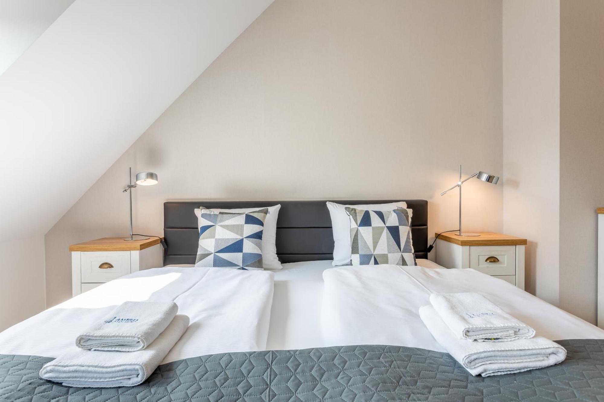 Ambria Apartments Ulanska Свиноуйсьце Экстерьер фото